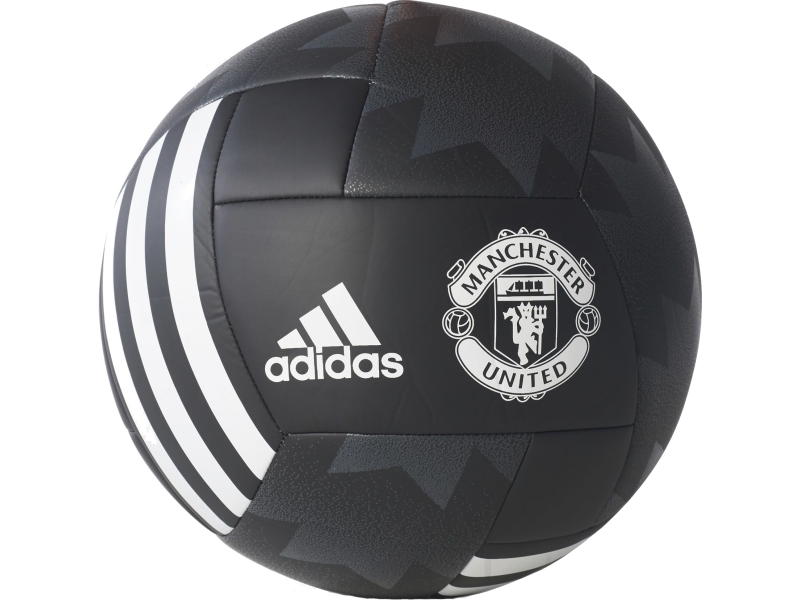 Manchester Utd Adidas ball