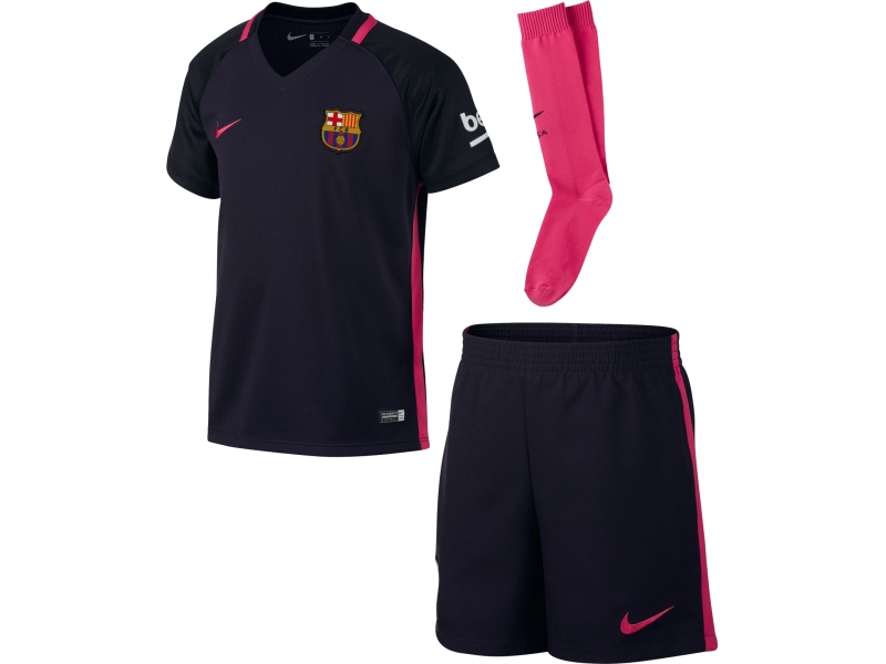 Barcelona Nike infants kit