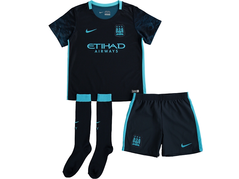 Man City Nike infants kit