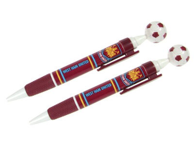 West Ham pens