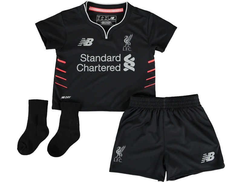 Liverpool New Balance infants kit